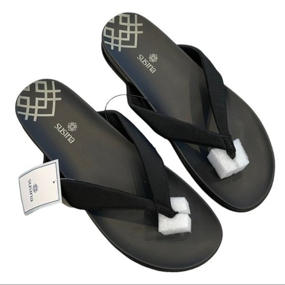 SUSINA Ariele Thong Sandal in Black NWT - Picture 1 of 4